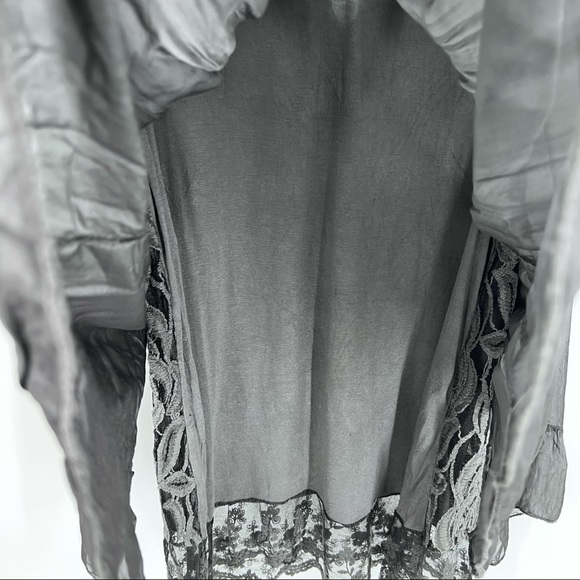 Ciao Bella Italy Long Sleeves Silky Boho Blouse - Picture 7 of 12